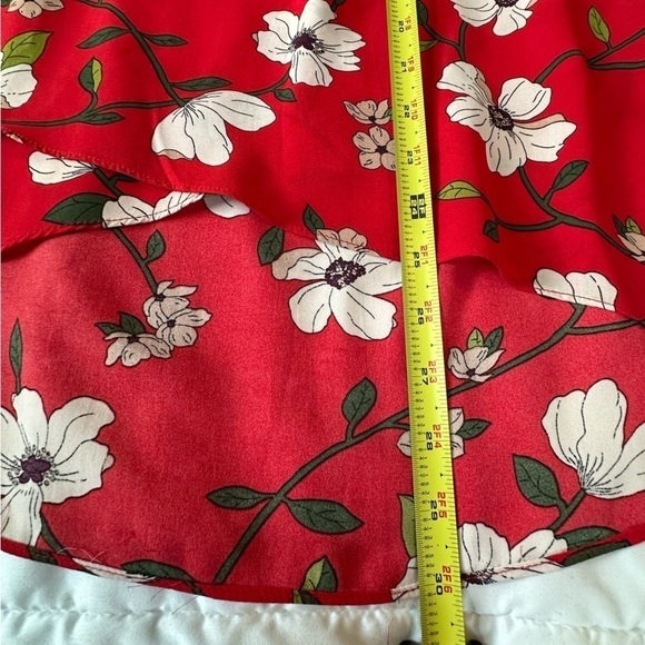 3x25* Chelsea & Theodore Women's Sleeveless Red White Floral Print Hi-Low Hem - Picture 12 of 15